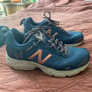 New Balance Lonoke all-terrain